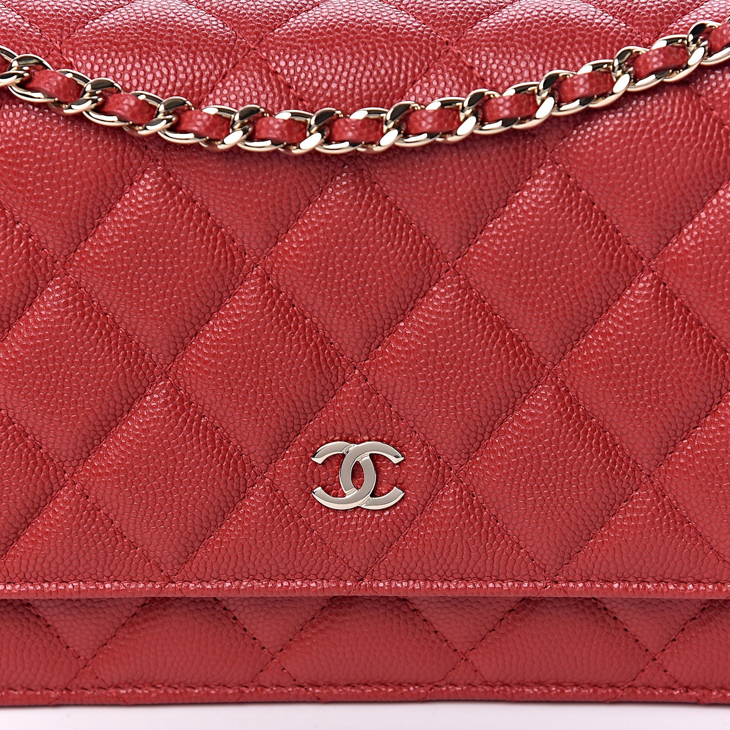 Caviar Quilted Wallet on Chain WOC Red