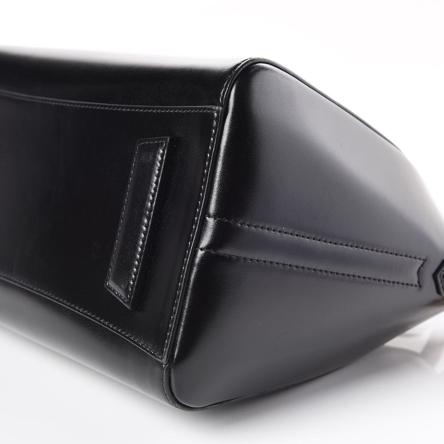 Shiny Lord Calfskin Small Antigona Black