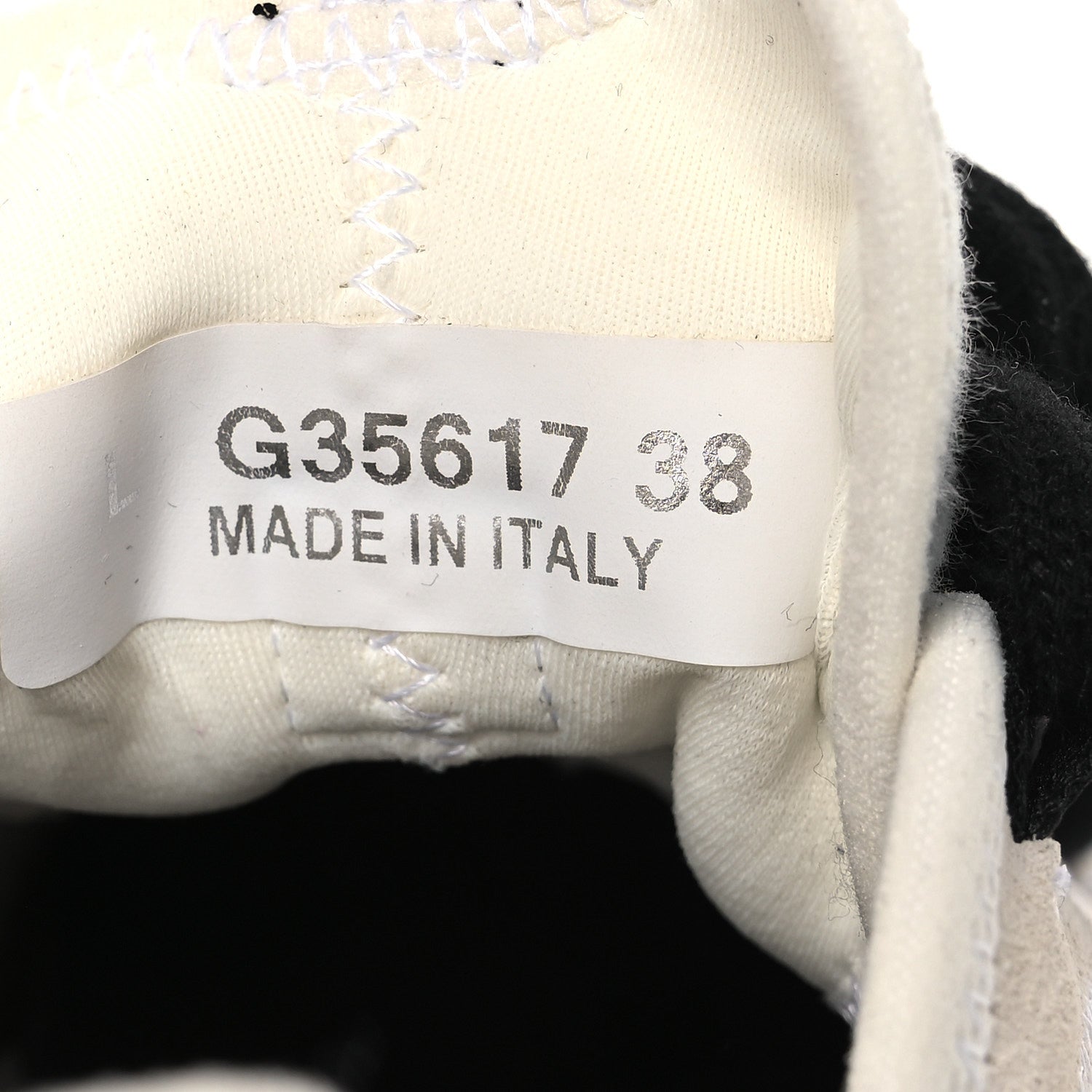 Chanel Velvet Calfskin Mixed Fibers CC Sneakers 38 White 38 Ivory Black 10 of 11