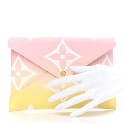 Louis Vuitton Monogram Giant By The Pool Kirigami Pochette Set 3 of 10
