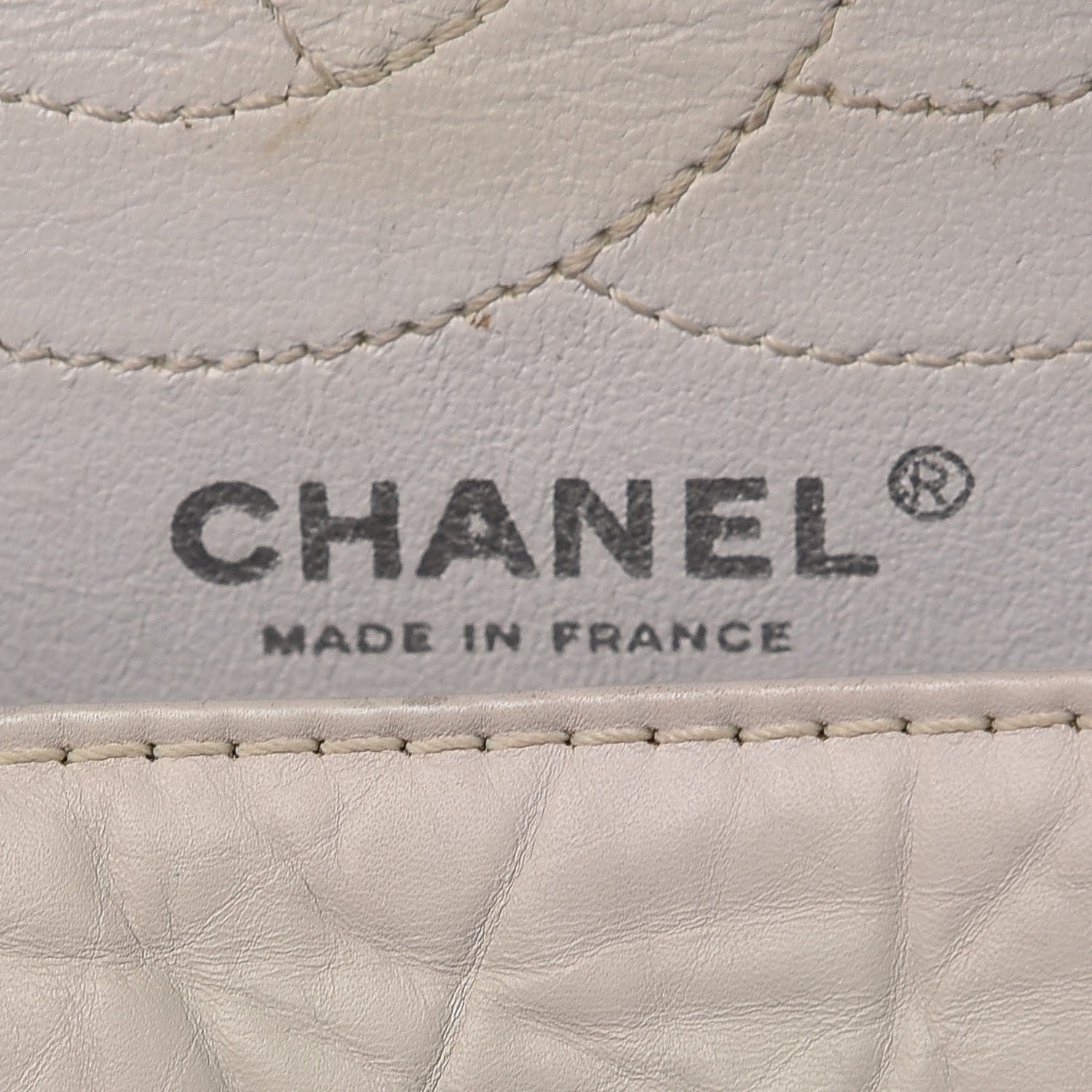 Chanel Aged Calfskin 2.55 Reissue 226 Flap White 6 of 15