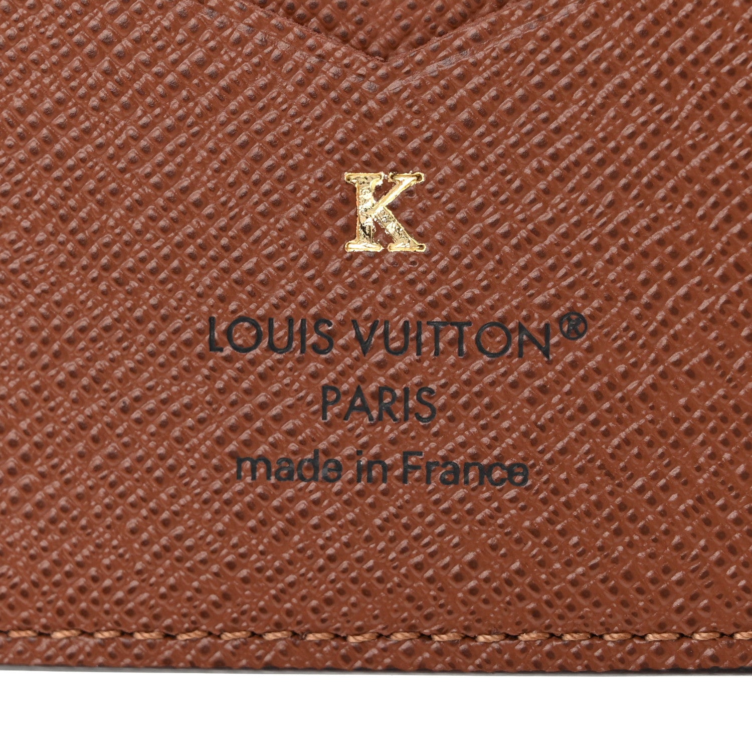 Louis Vuitton Monogram Passport Cover 6 of 7