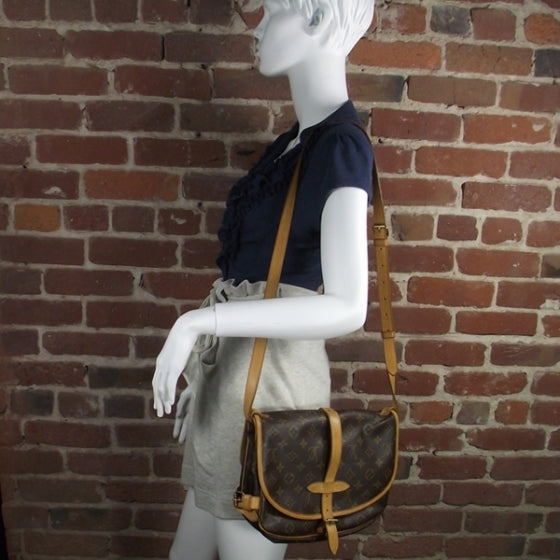 Louis Vuitton Monogram Saumur 30 2 of 6