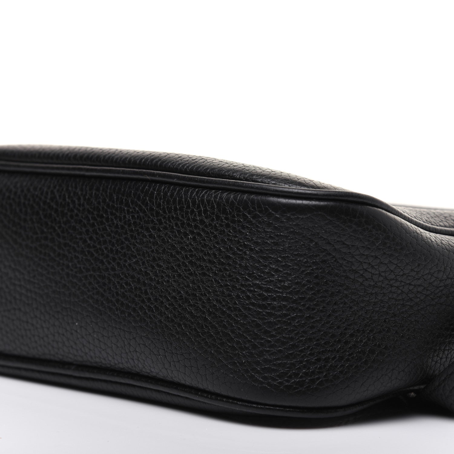 Gucci Pebbled Calfskin Small Soho Disco Bag Black 7 of 17