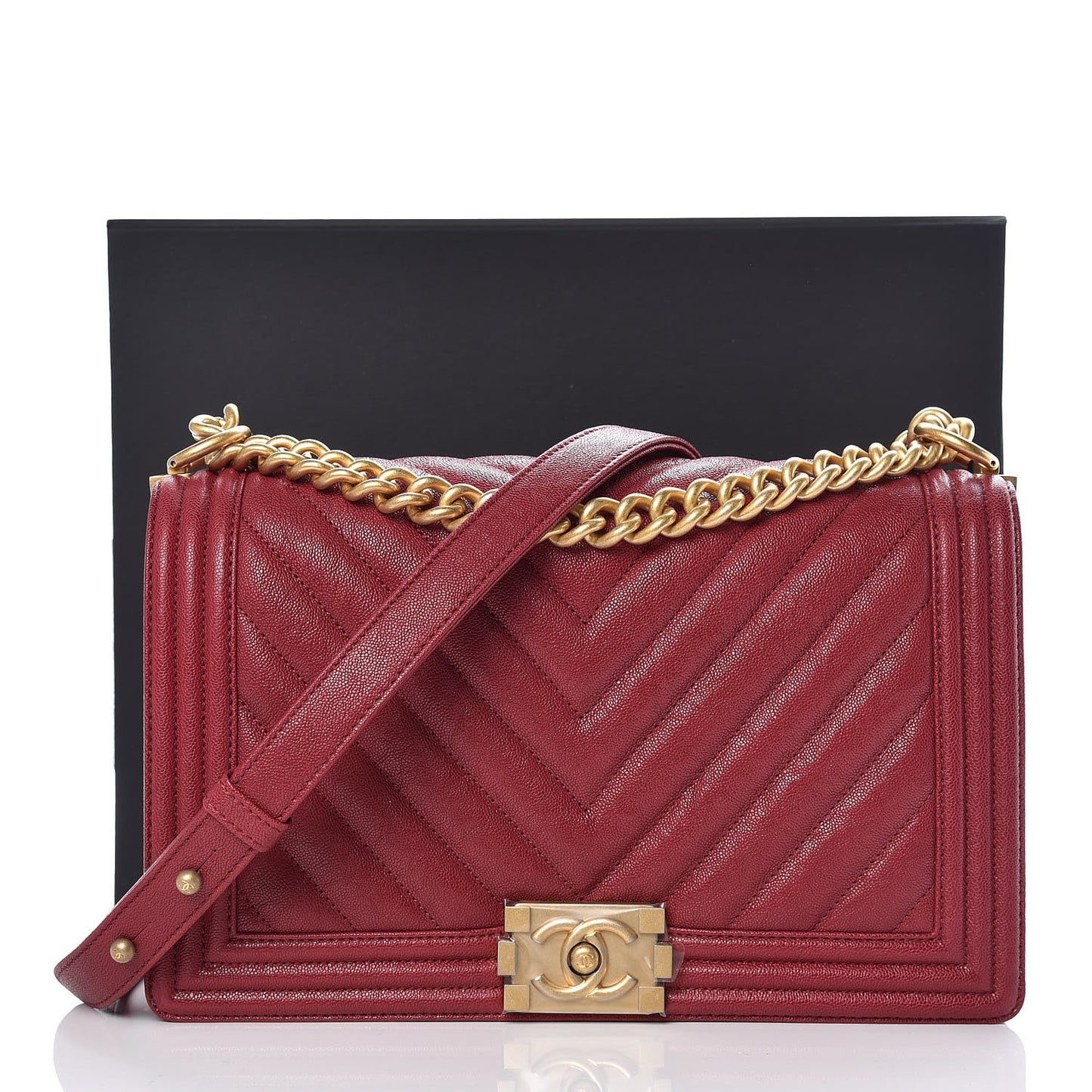 Caviar Chevron Quilted New Medium Boy Flap Red