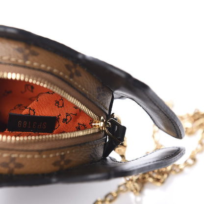 Louis Vuitton Epi Catogram Dog Face Clutch Black 7 of 11
