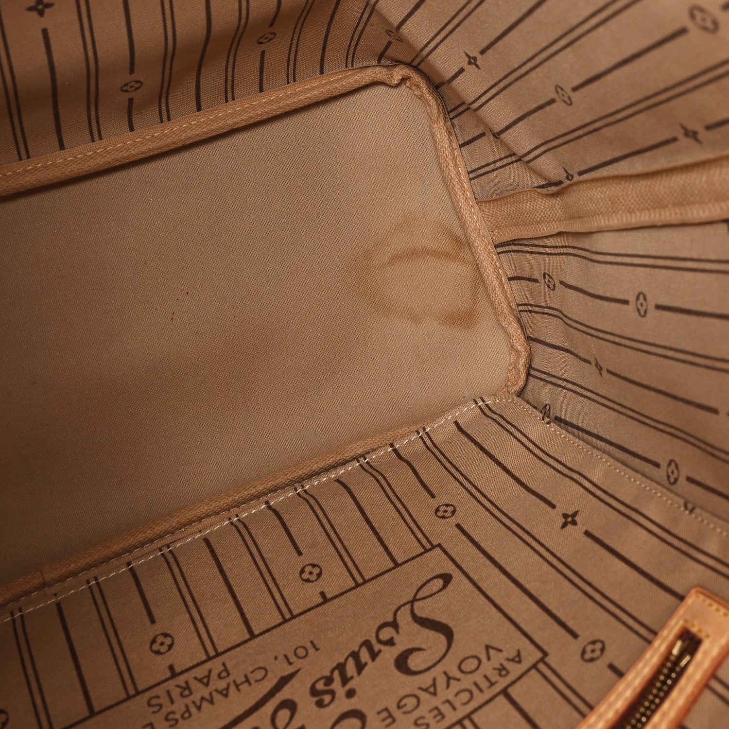 Louis Vuitton Monogram Neverfull MM 11 of 12