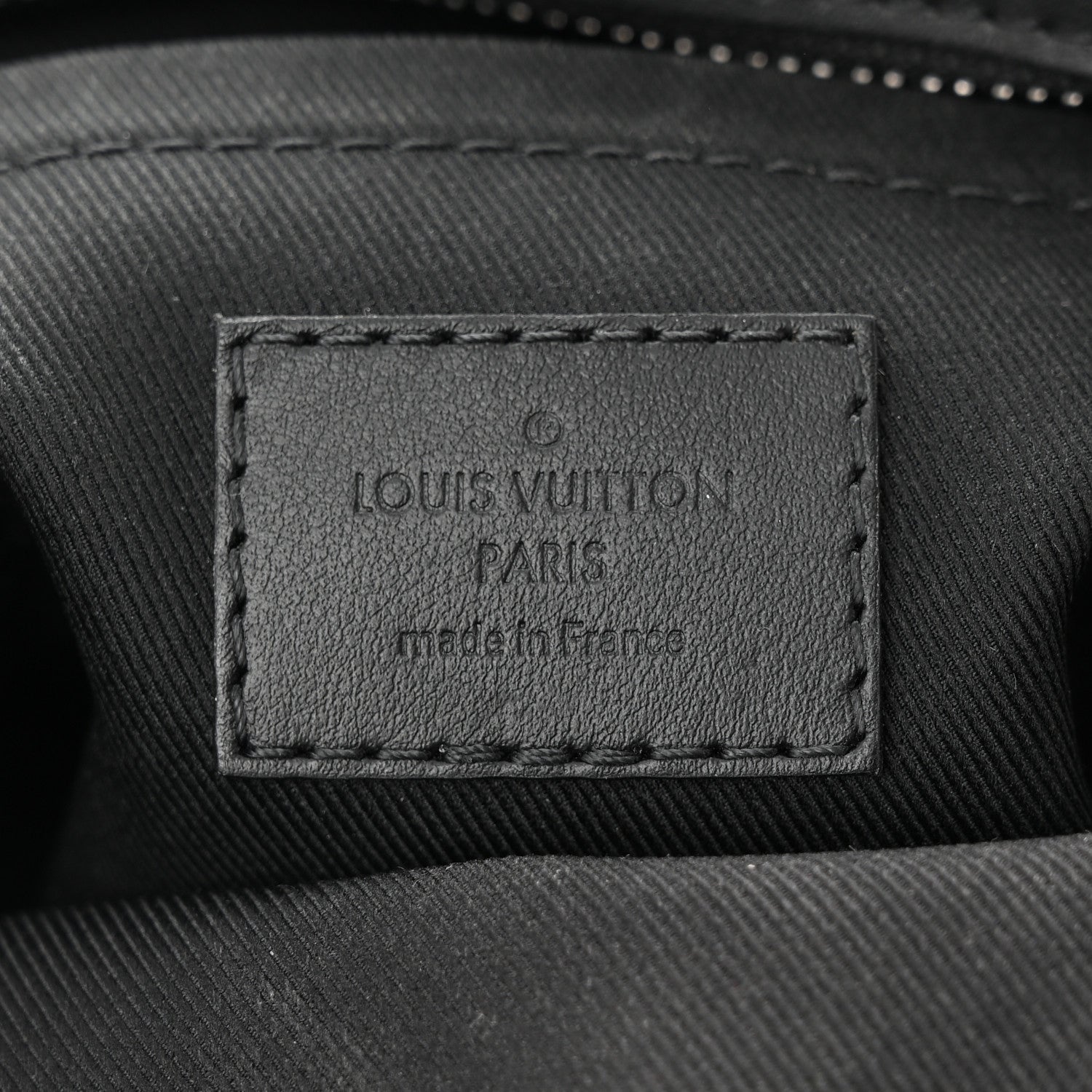 Louis Vuitton Calfskin Aerogram Fastline Messenger Black 6 of 11