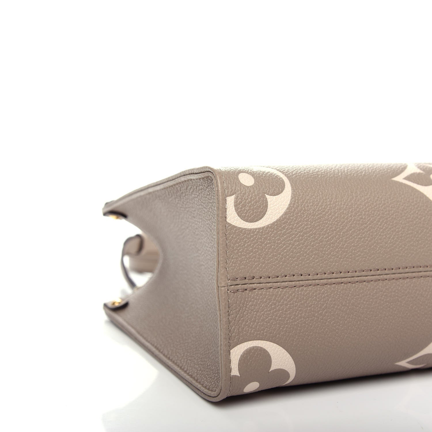 Louis Vuitton Empreinte Monogram Giant Onthego PM Tourterelle Creme 8 of 10