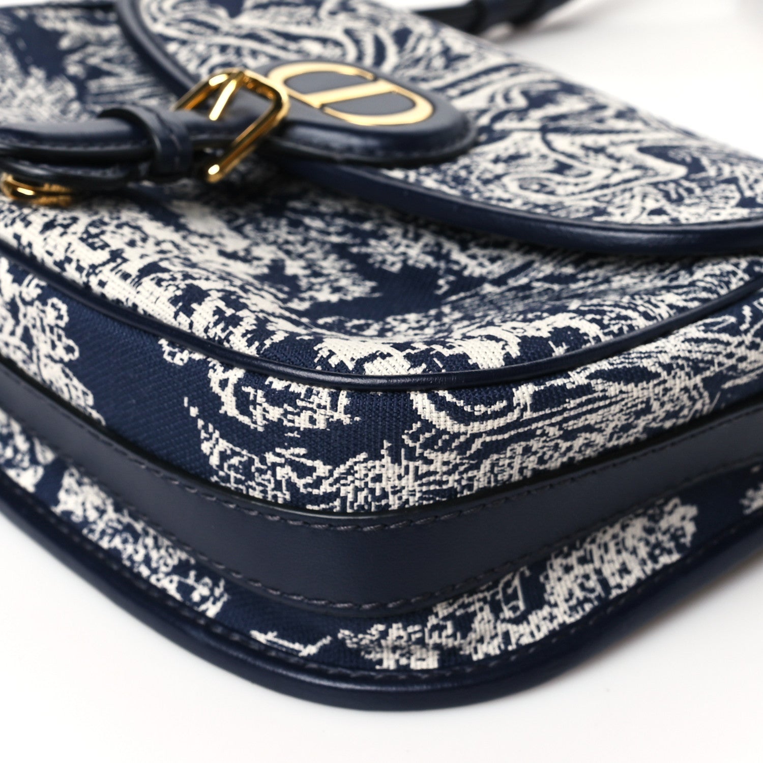 Christian Dior Canvas Toile de Jouy Reverse Embroidered Medium Bobby Flap Blue 9 of 9