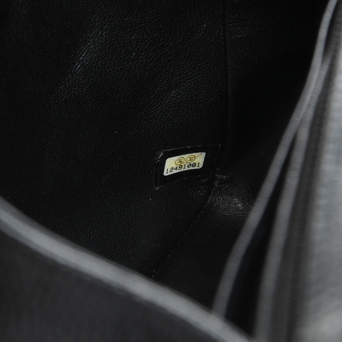 Caviar Jumbo Single Flap Black
