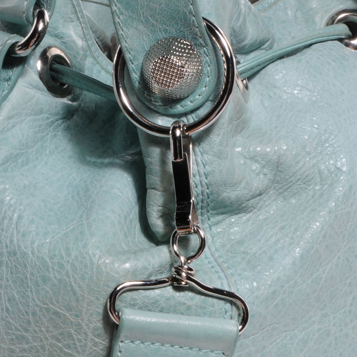 Agneau Giant 21 Silver Hardware Pompon Maldives