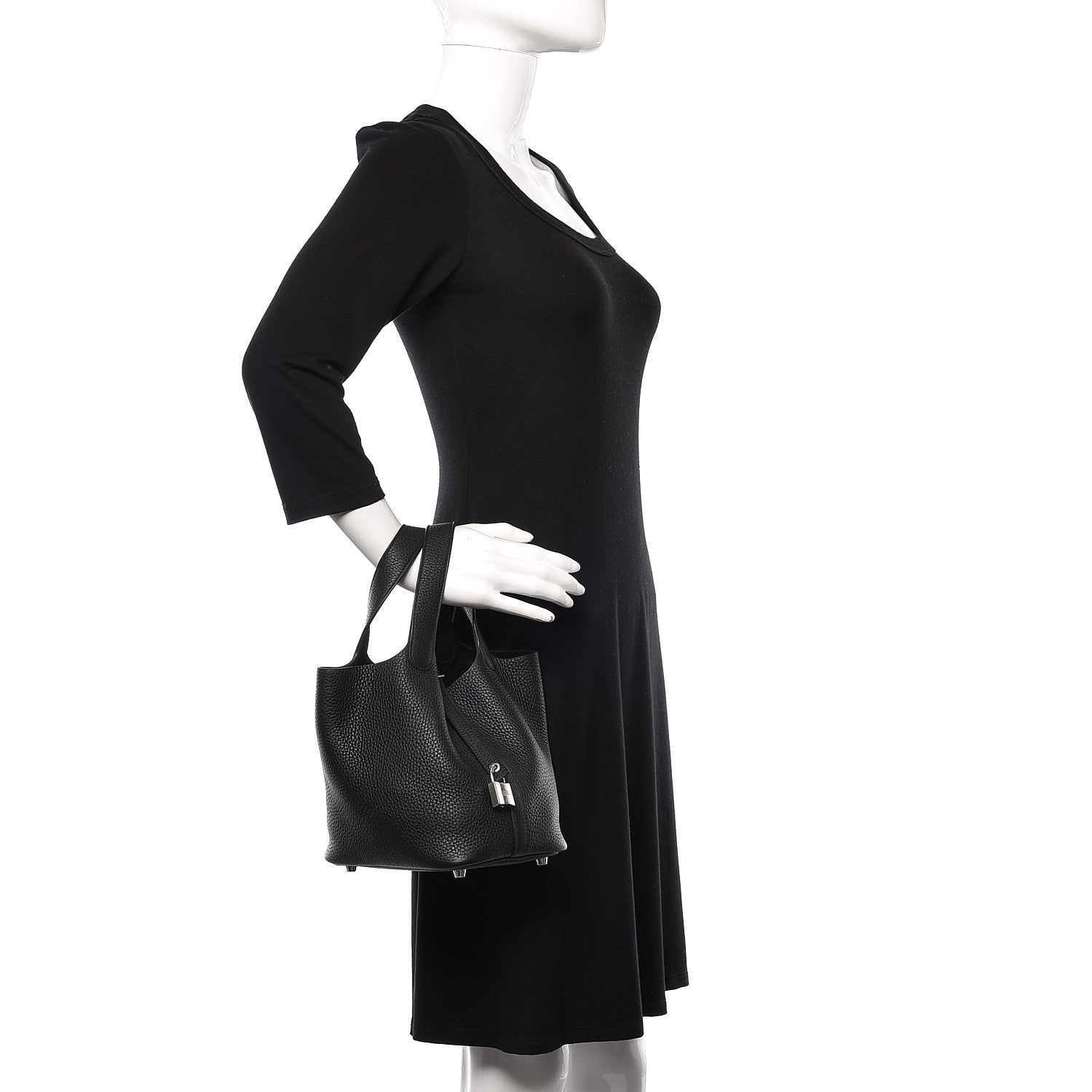 Hermes Taurillon Clemence Picotin Lock 18 PM Black 2 of 12