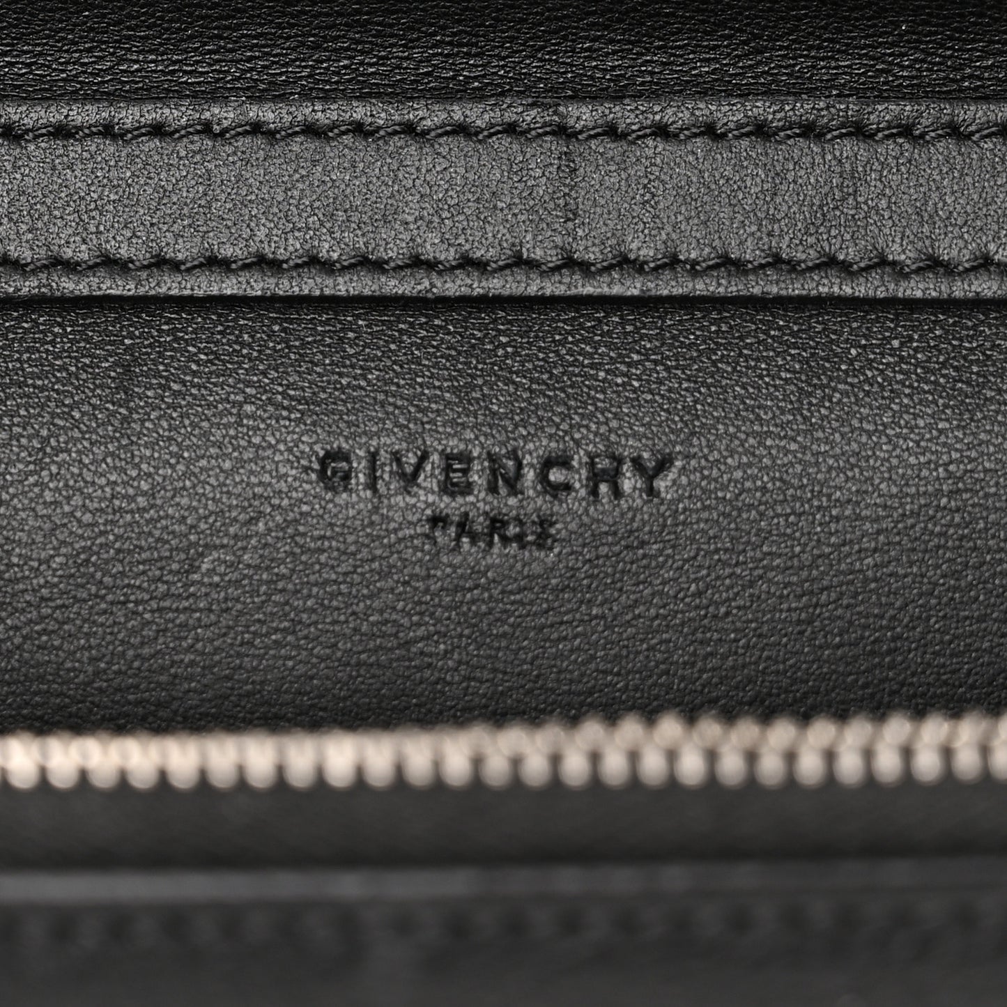 Sugar Goatskin Pandora Chain Wallet Black