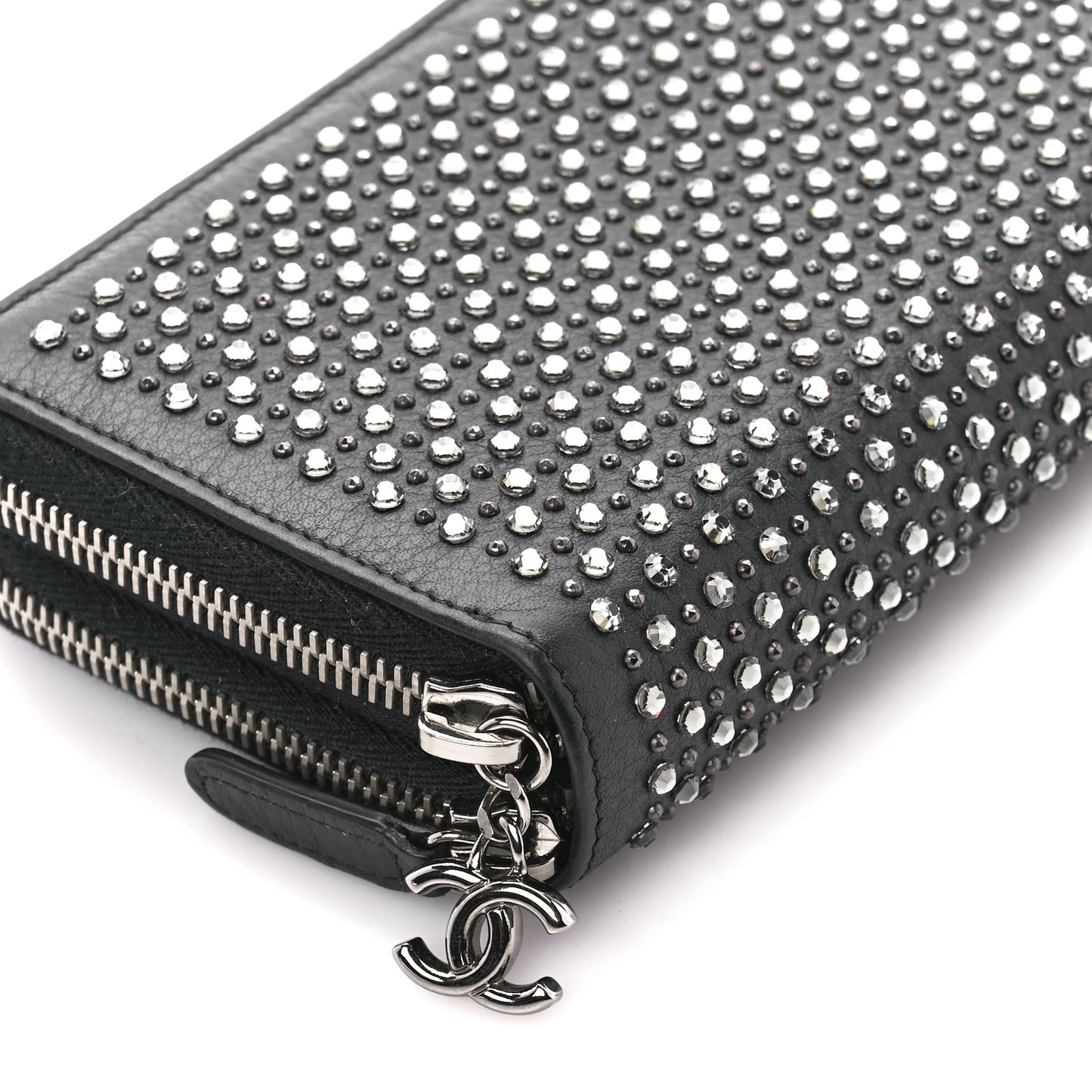 Lambskin Quilted Crystal Medium Gusset Double Zip Around Wallet Black
