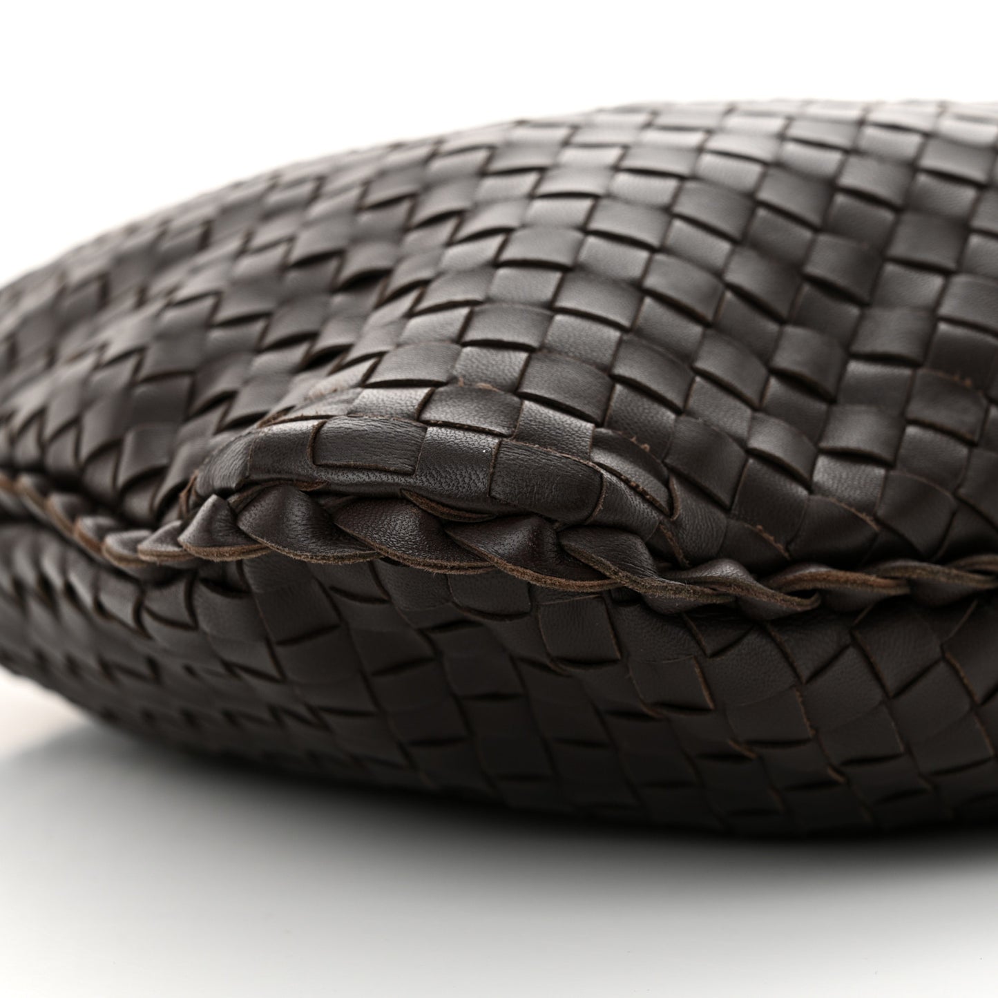 Nappa Intrecciato Medium Veneta Hobo Ebano