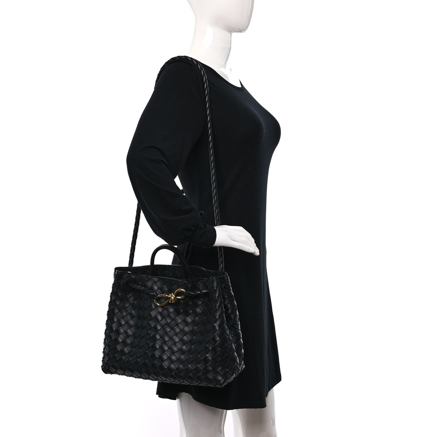 Nappa Intrecciato Medium Andiamo Shoulder Bag Black