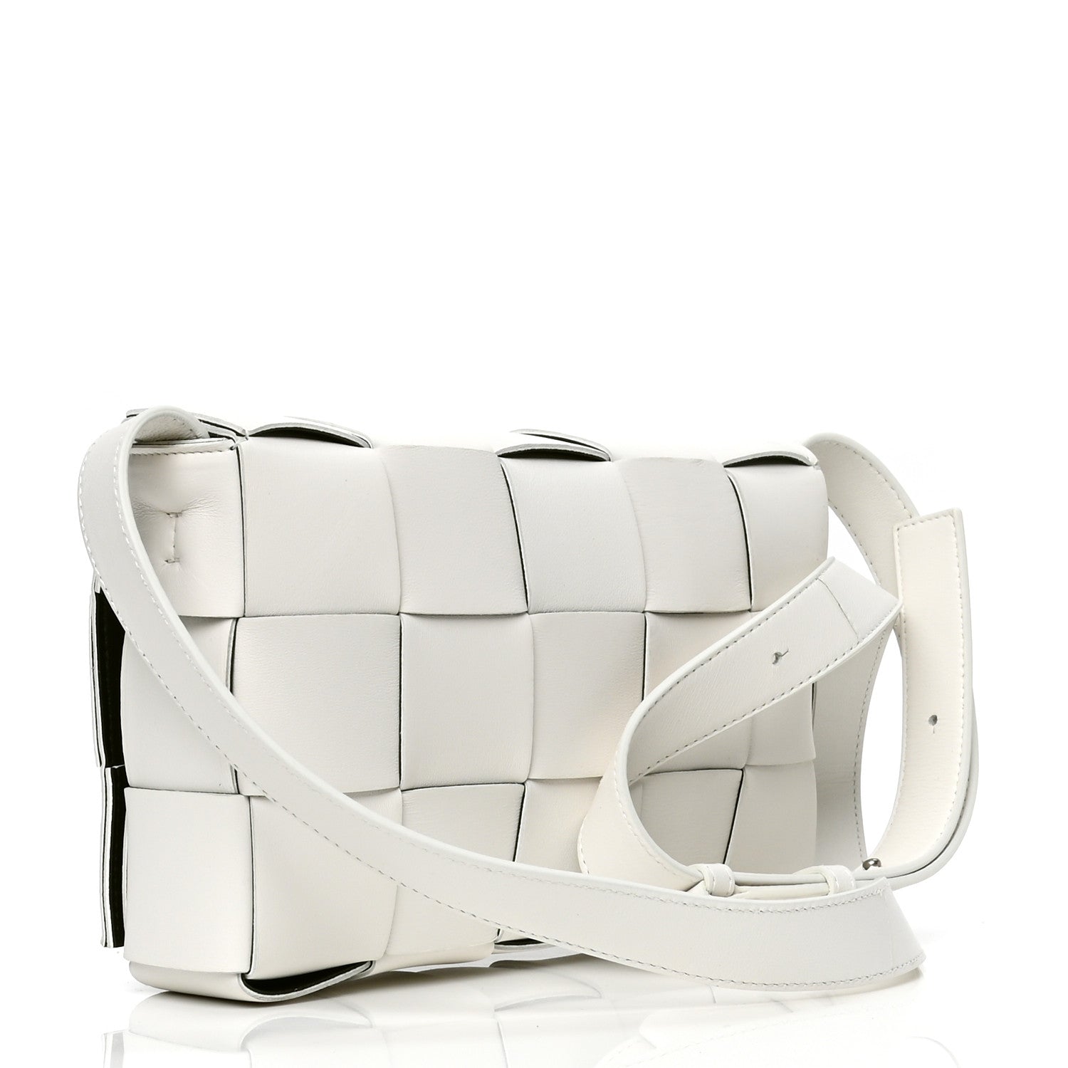 Bottega Veneta Lambskin Maxi Intrecciato Cassette Crossbody Bag White 2 of 4