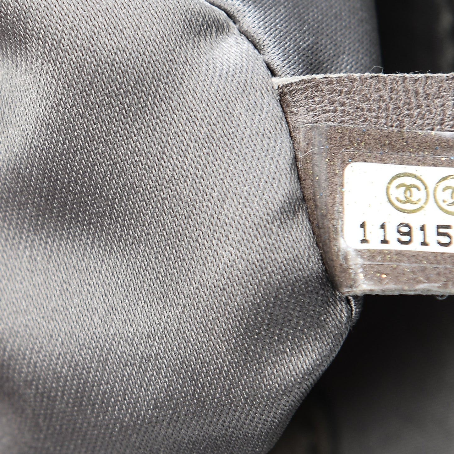 Metallic Jersey Quilted Medium Single Flap Grey