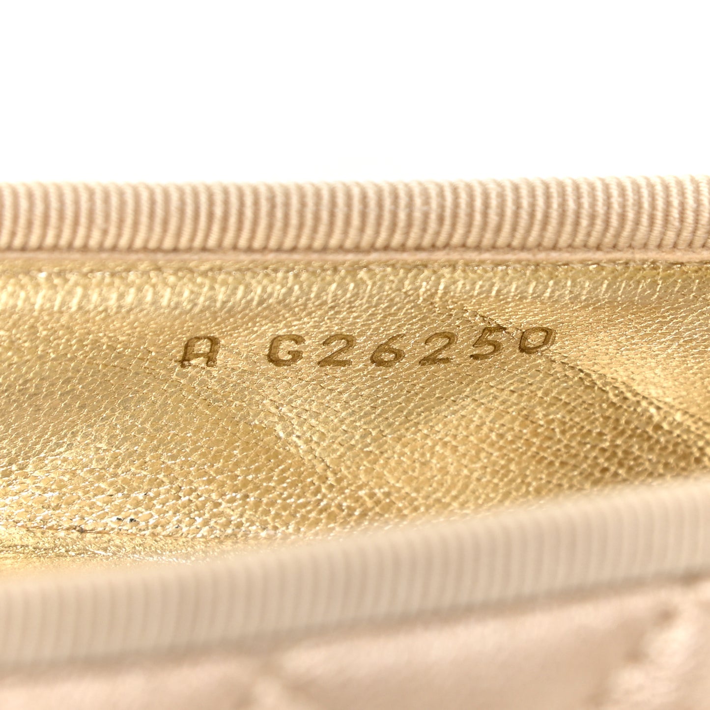 Iridescent Lambskin Quilted CC Cap Toe Ballerina Flats 38.5 Beige