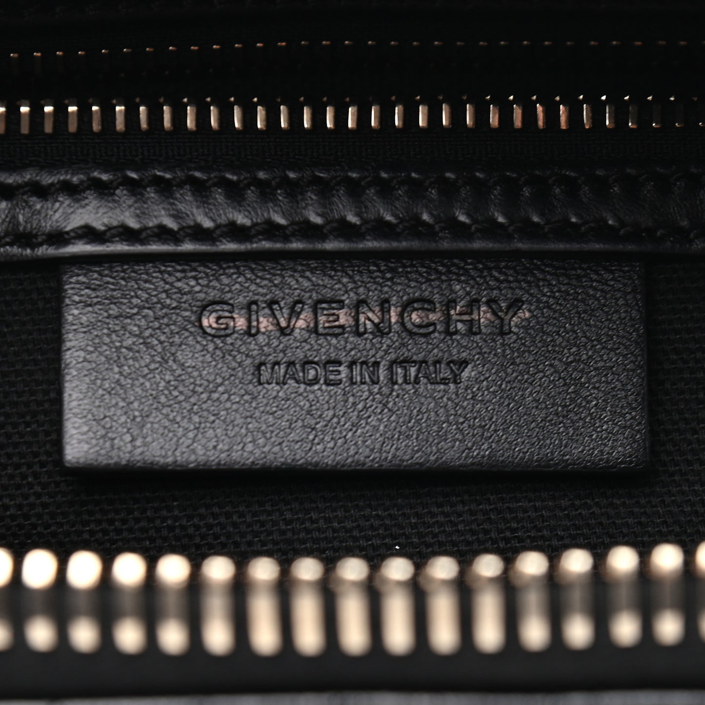 Calfskin Crocodile Embossed Small Antigona Black