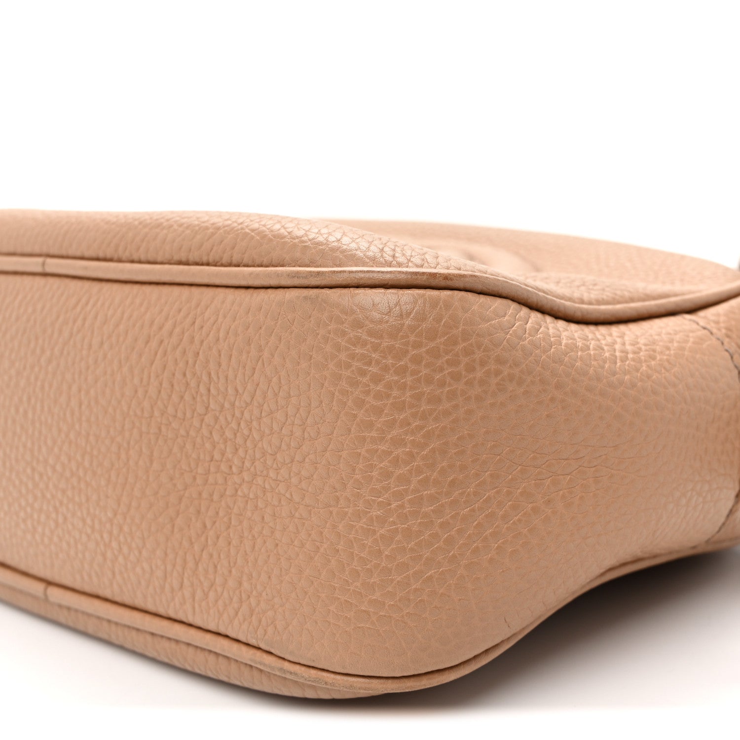 Gucci Pebbled Calfskin Small Soho Disco Bag Camelia 10 of 11