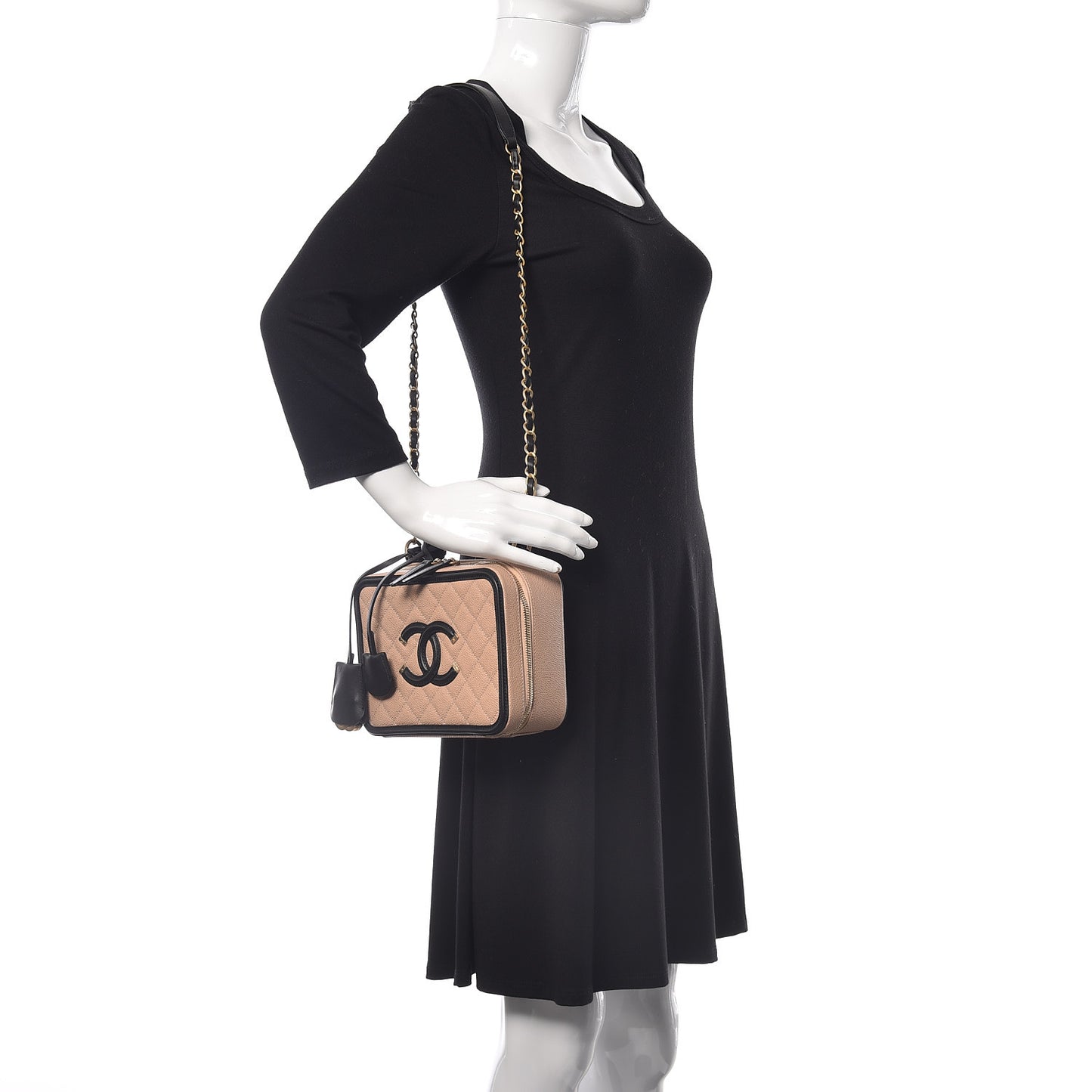 Caviar Quilted Medium CC Filigree Vanity Case Beige Black