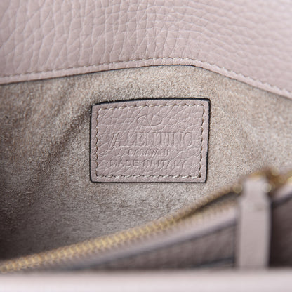Valentino Garavani Pebbled Calfskin Rockstud Wallet on Chain Poudre 6 of 11