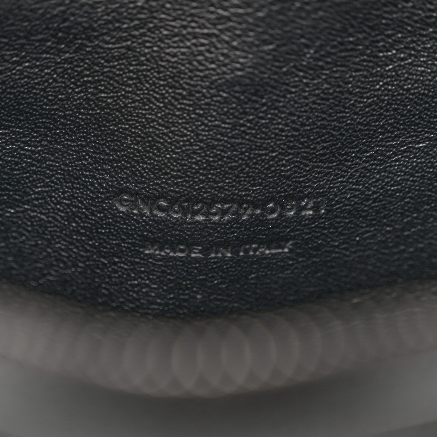 Saint Laurent Grain De Poudre Matelasse Monochrome Monogram Mini Lou Camera Bag Black 7 of 10