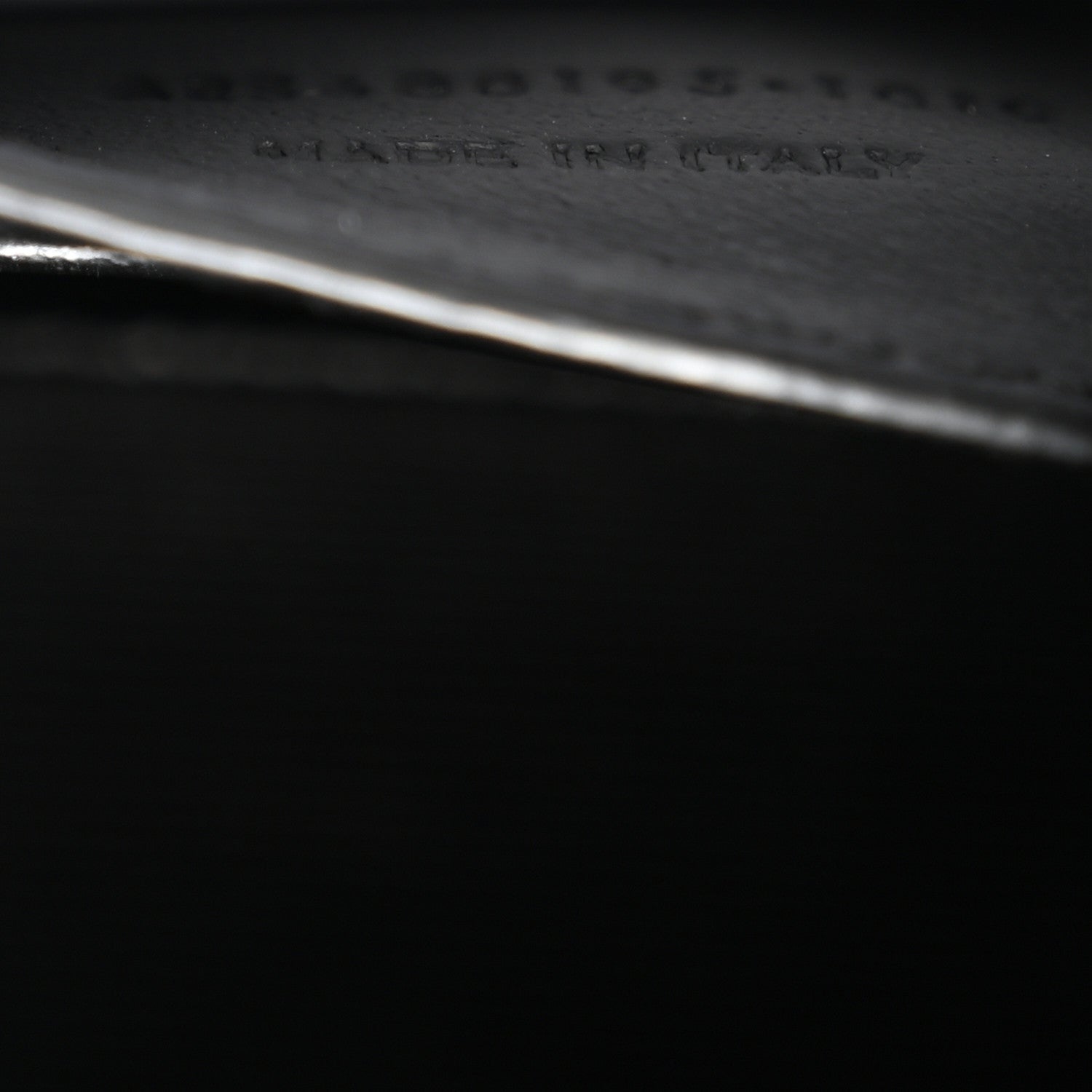 Saint Laurent Metallic Grain De Poudre Textured Mixed Matelasse Triquilt Small Monogram Satchel Piombo 7 of 11