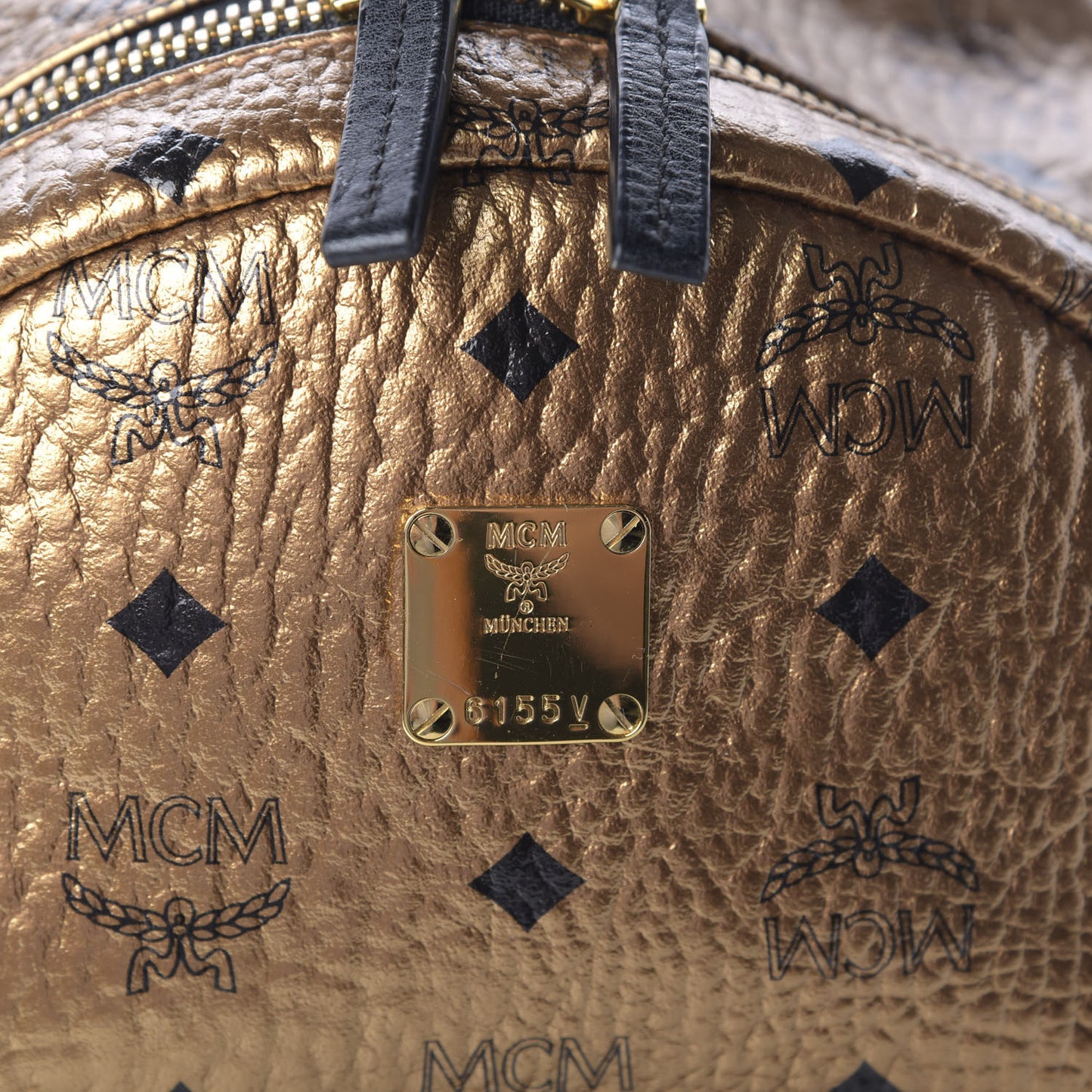 Metallic Visetos Small Stark Backpack Gold
