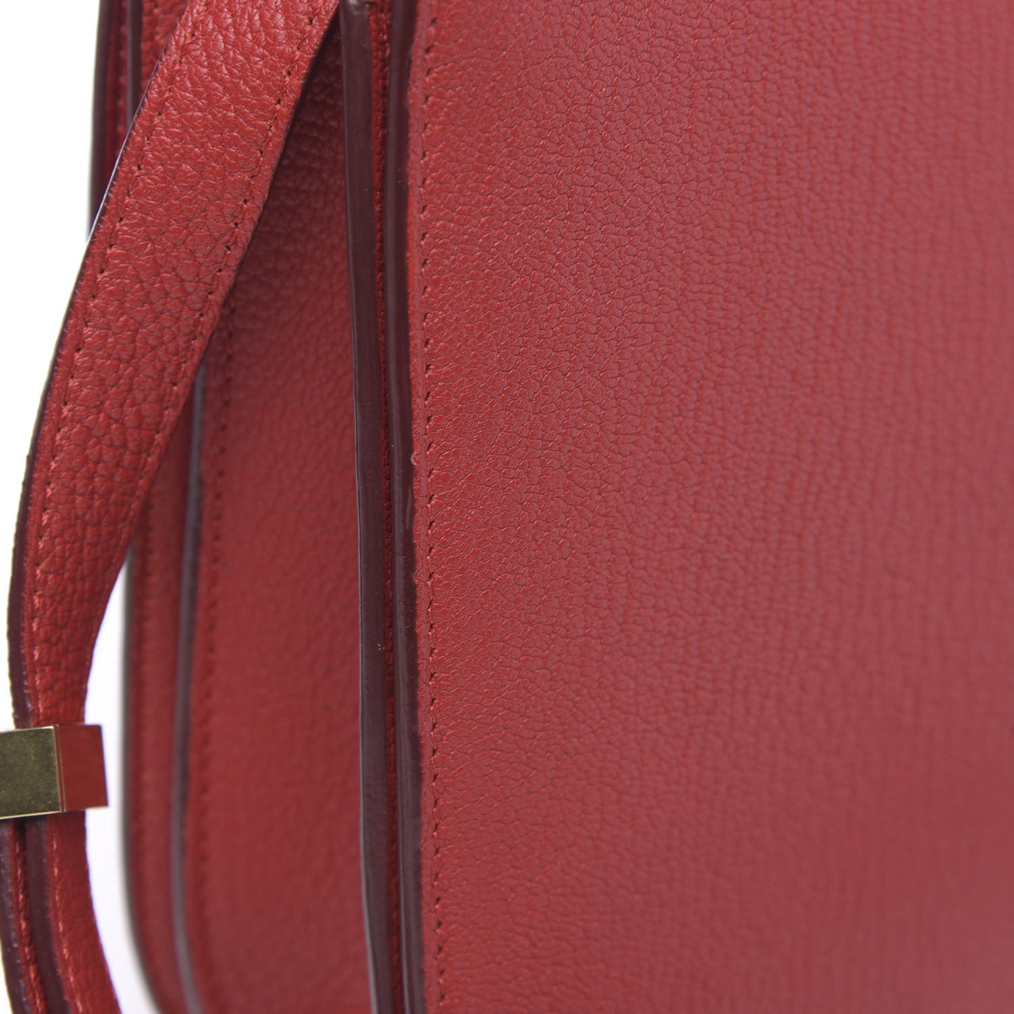 Goatskin Medium Classic Box Flap Bag Carmin