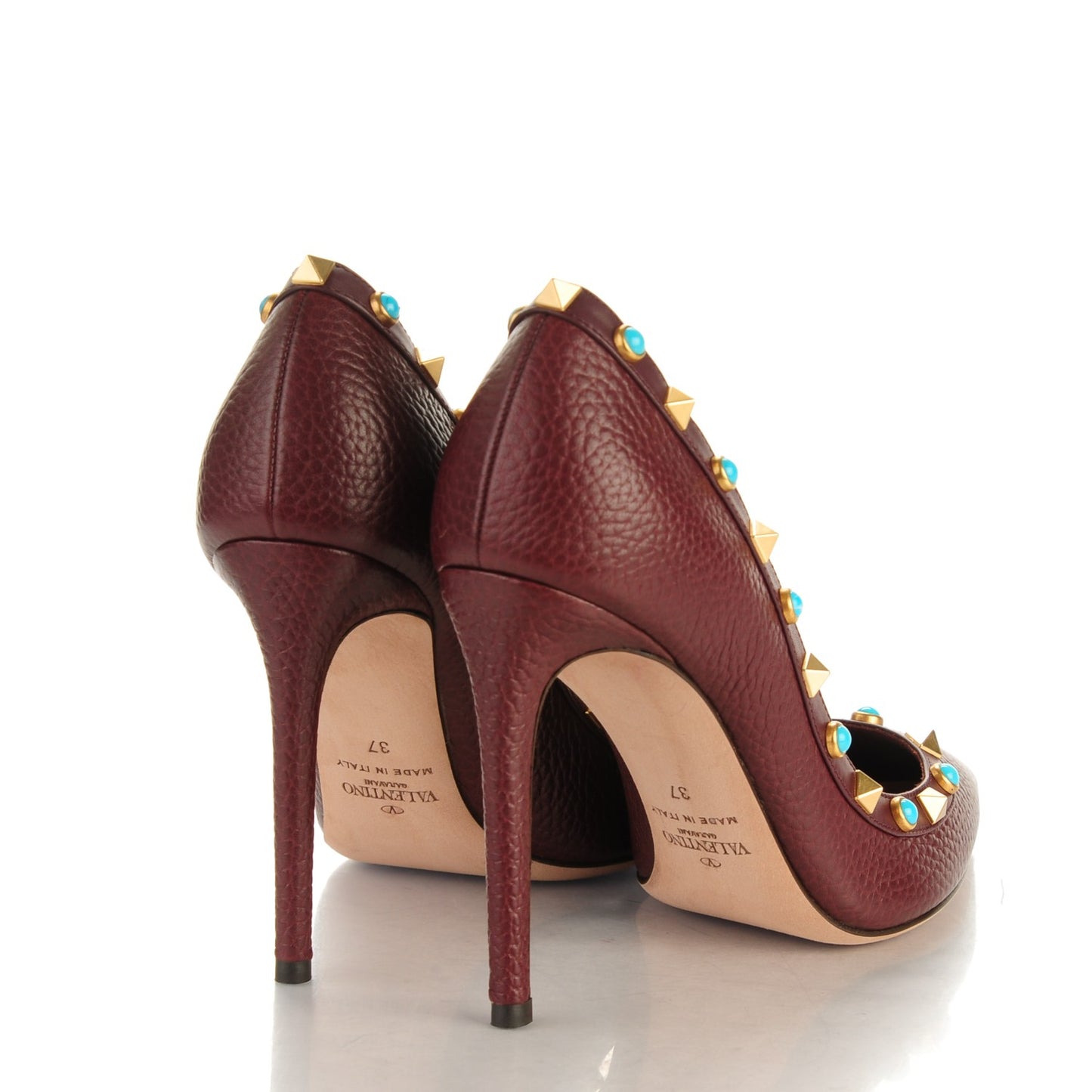 Pebbled Calfskin Rockstud Rolling 100mm Pumps 37 Rubin
