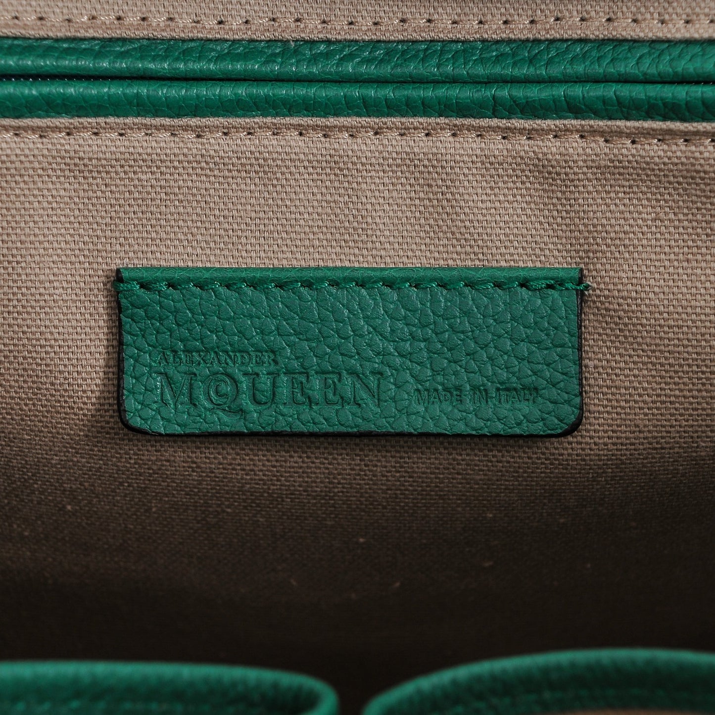 Pebbled Calfskin Large Skull Padlock Zip Around Tote Emerald