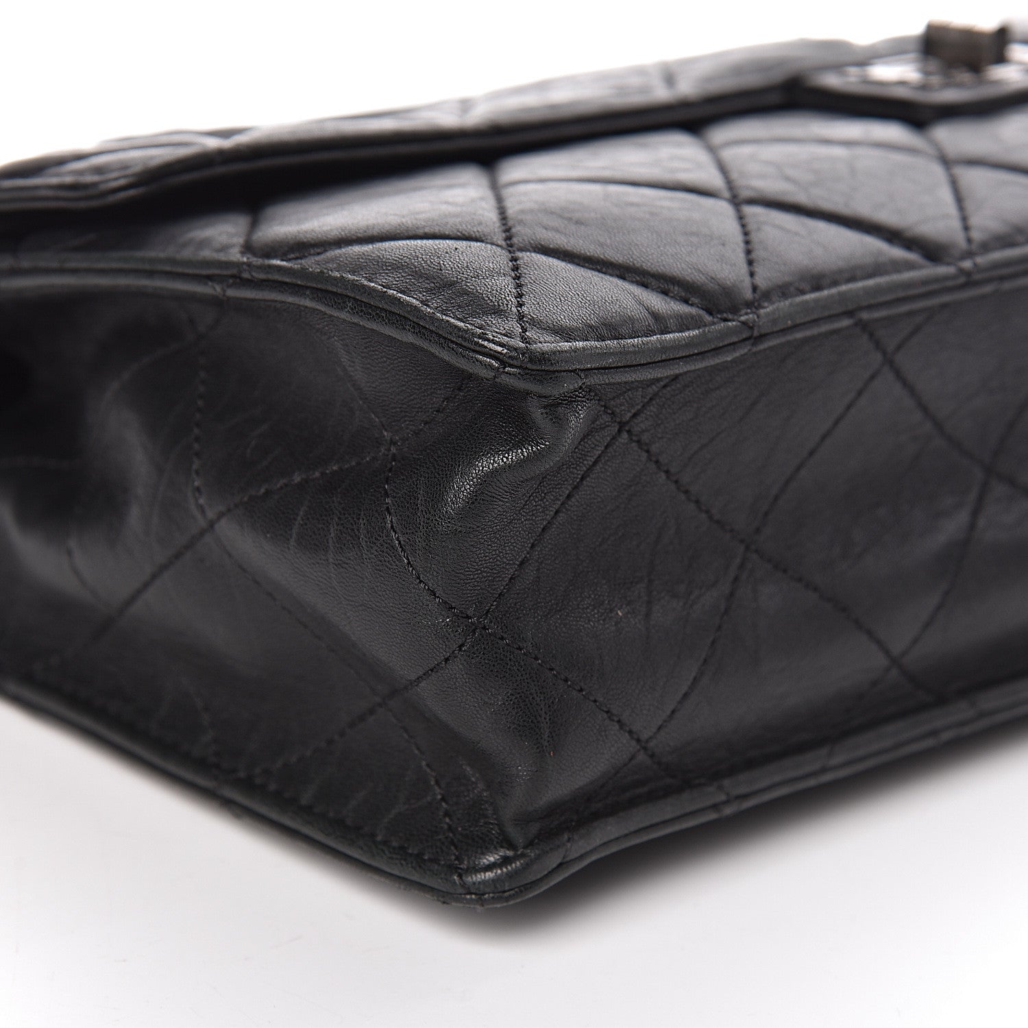 Chanel Washed Lambskin Maxi Take Away Flap Bag Black 18 of 20