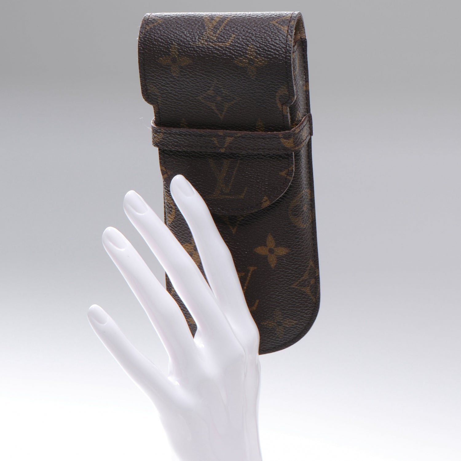 Louis Vuitton Monogram Etui a Lunettes Rabat Eyeglass Case 2 of 7