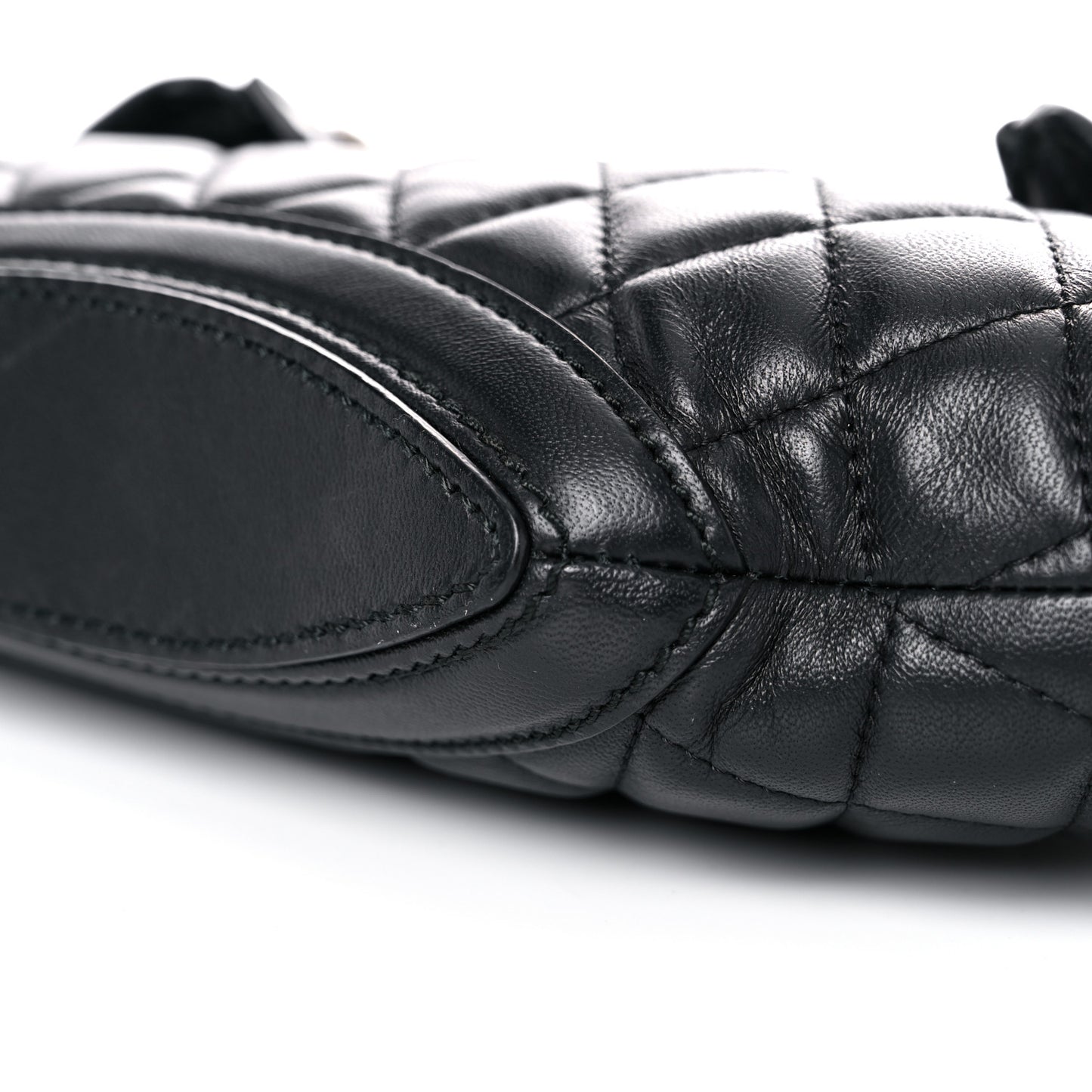 Lambskin Quilted De Manta Clutch Black