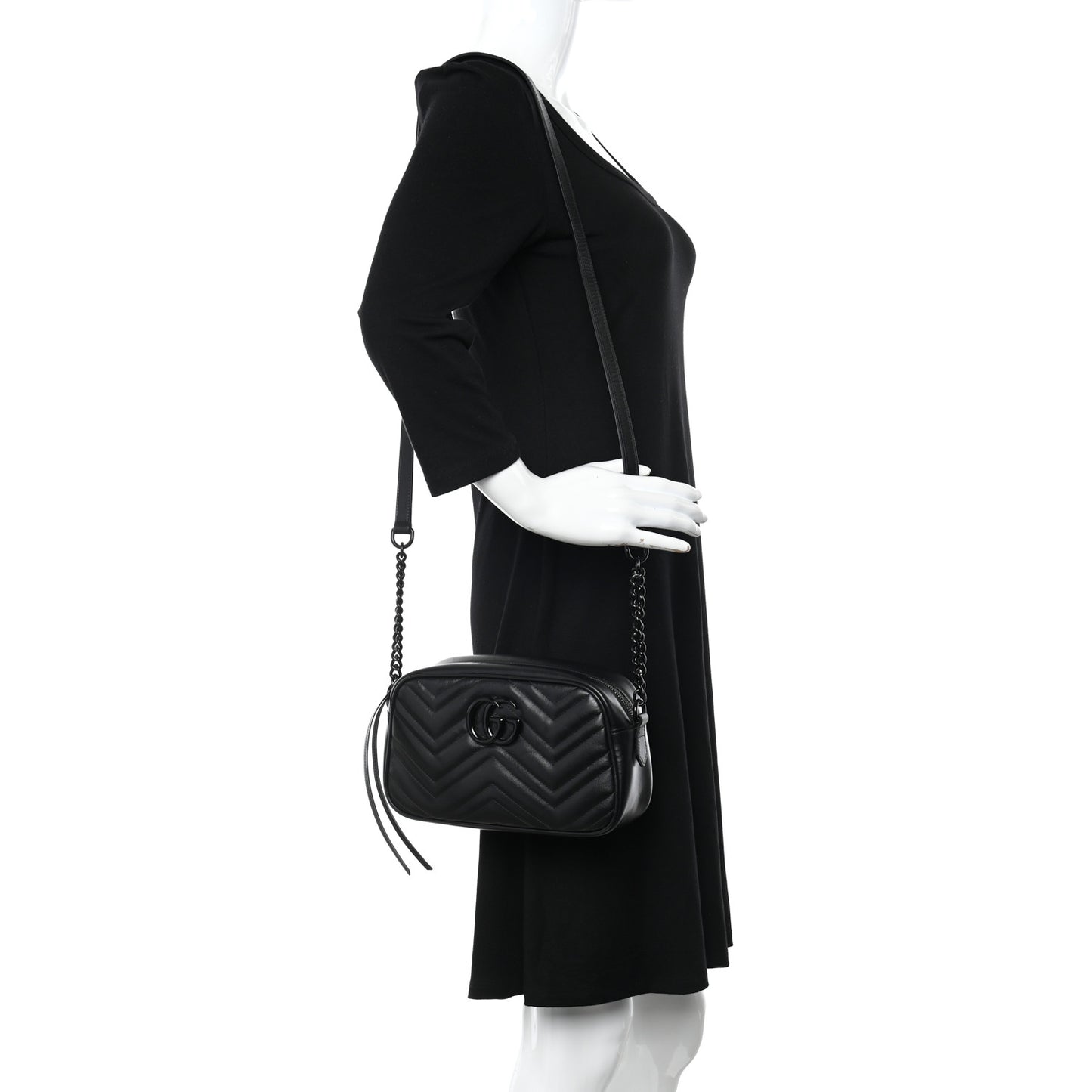 Calfskin Matelasse Monochrome Small GG Marmont Chain Shoulder Bag Black