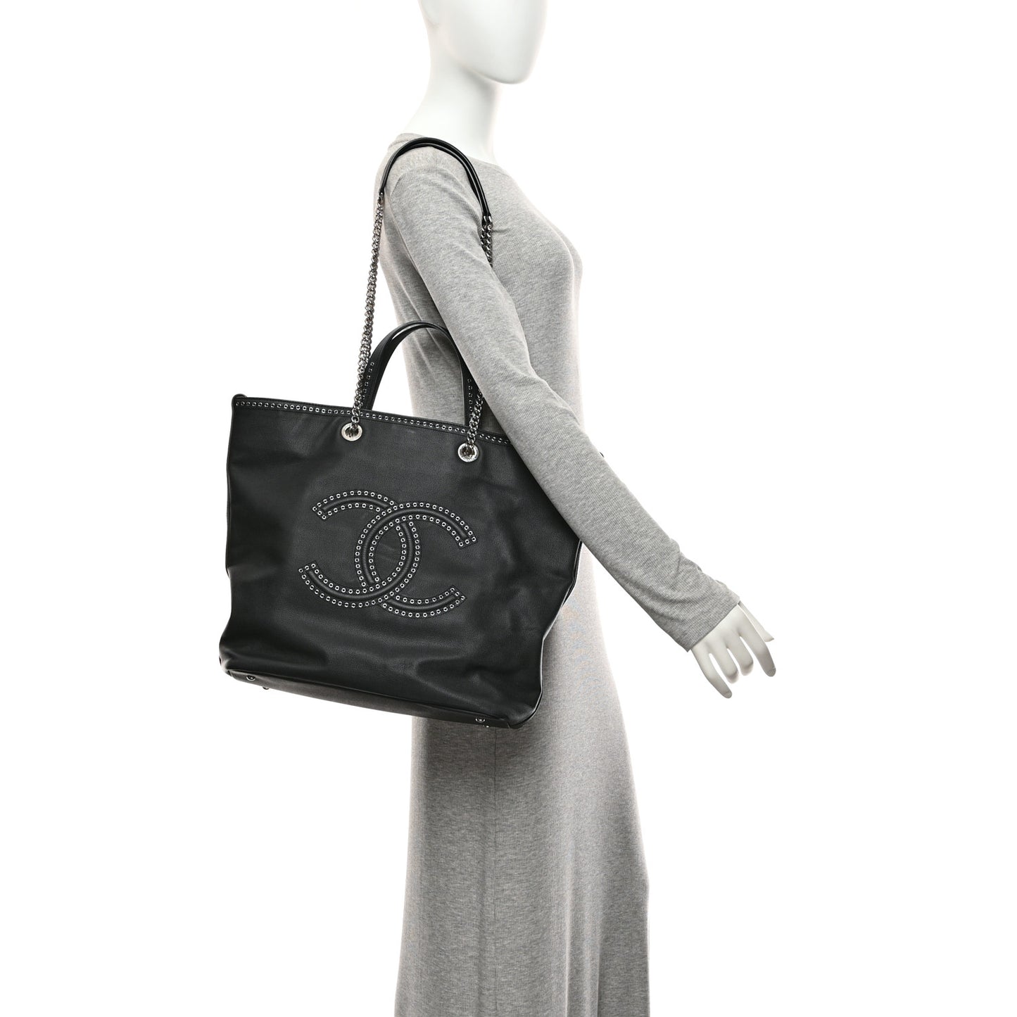 Grained Calfskin Large Coco Eyelets Shopping Tote Black
