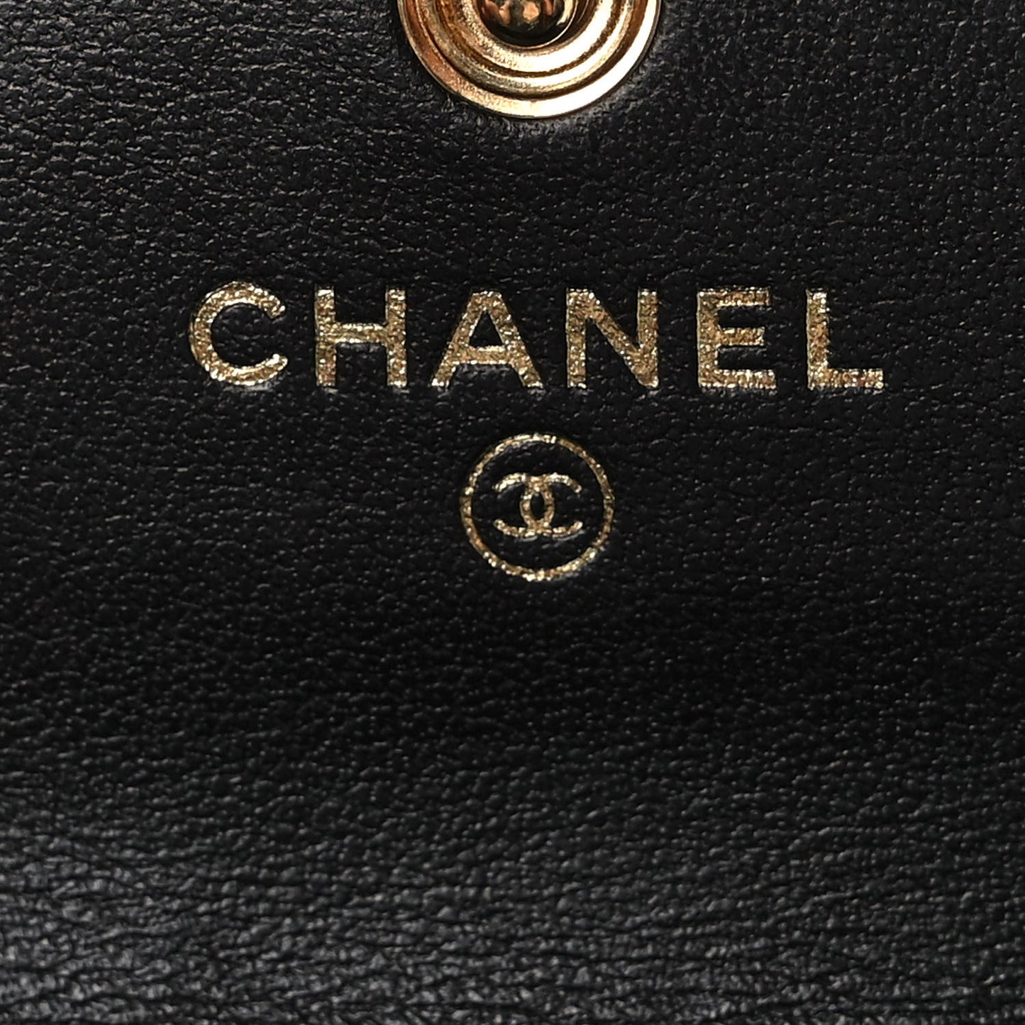 Lambskin Quilted Card Holder with Chain Black