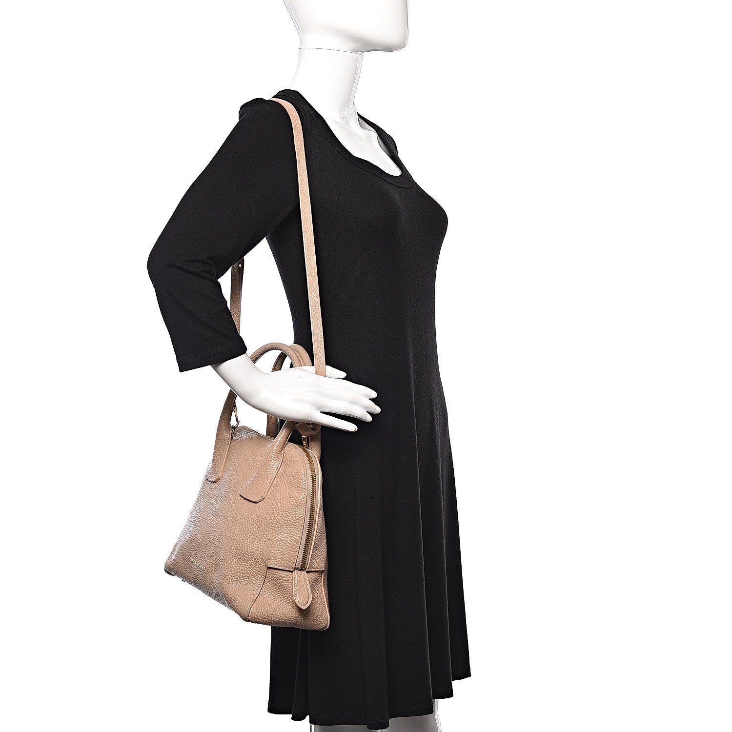 Burberry London Grainy Calfskin Small Greenwood Bowling Bag Light Nude 2 of 24