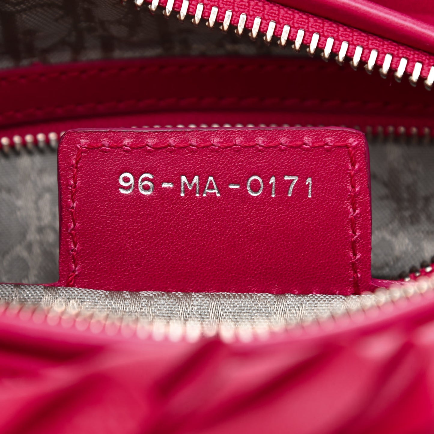 Lambskin Cannage Bow Medium Lady Dior Fuchsia