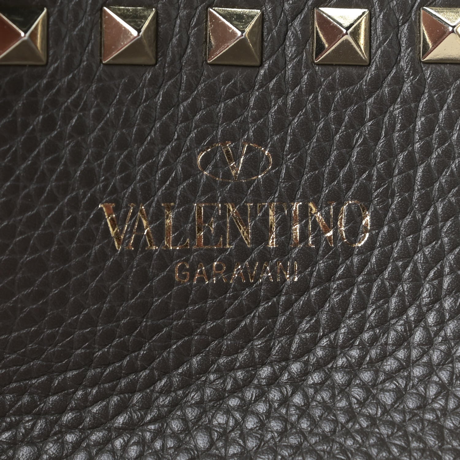 Valentino Garavani Grained Calfskin Rockstud Shoulder Tote Graphite 11 of 17