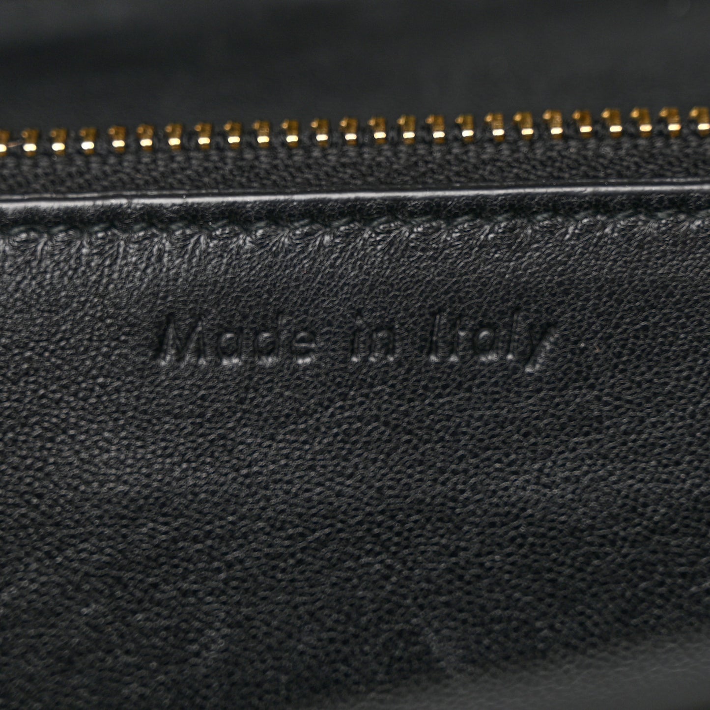 Box Calfskin Medium Classic Box Flap Bag Black
