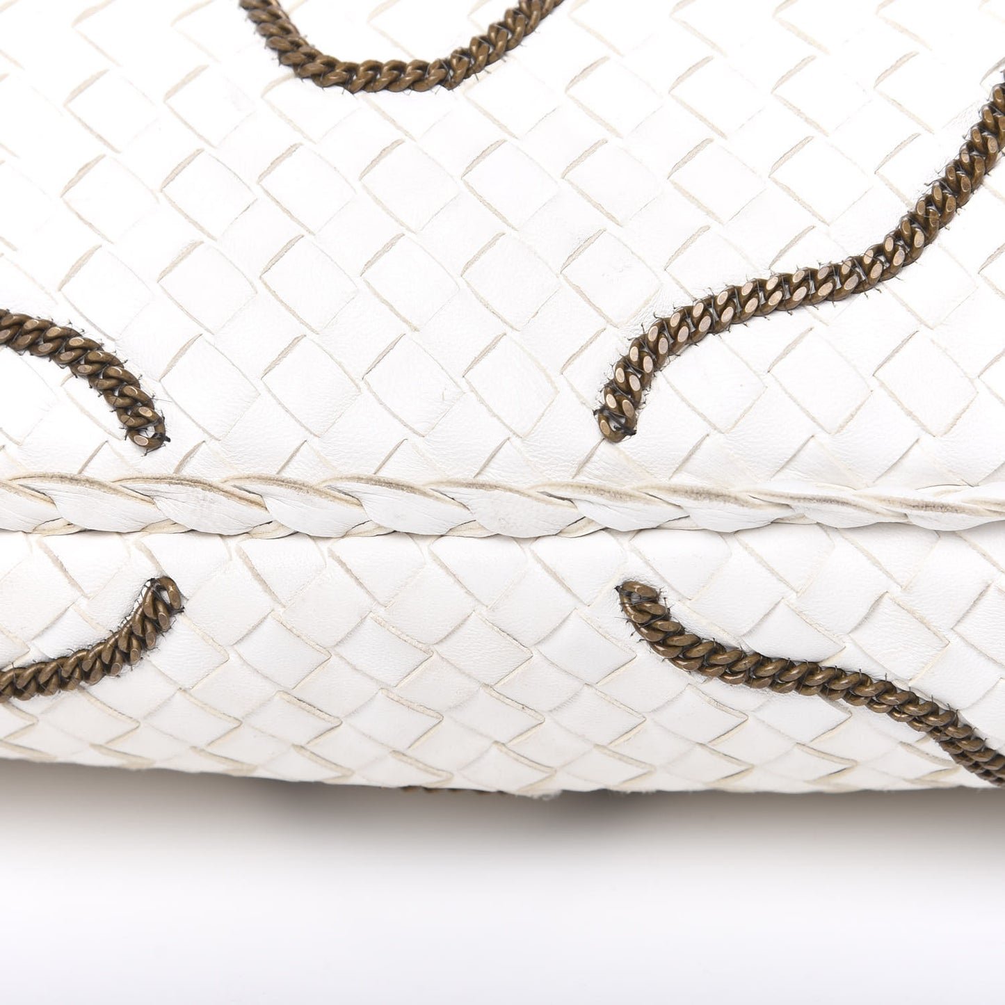 Nappa Intrecciato Medium Veneta Chain Hobo White