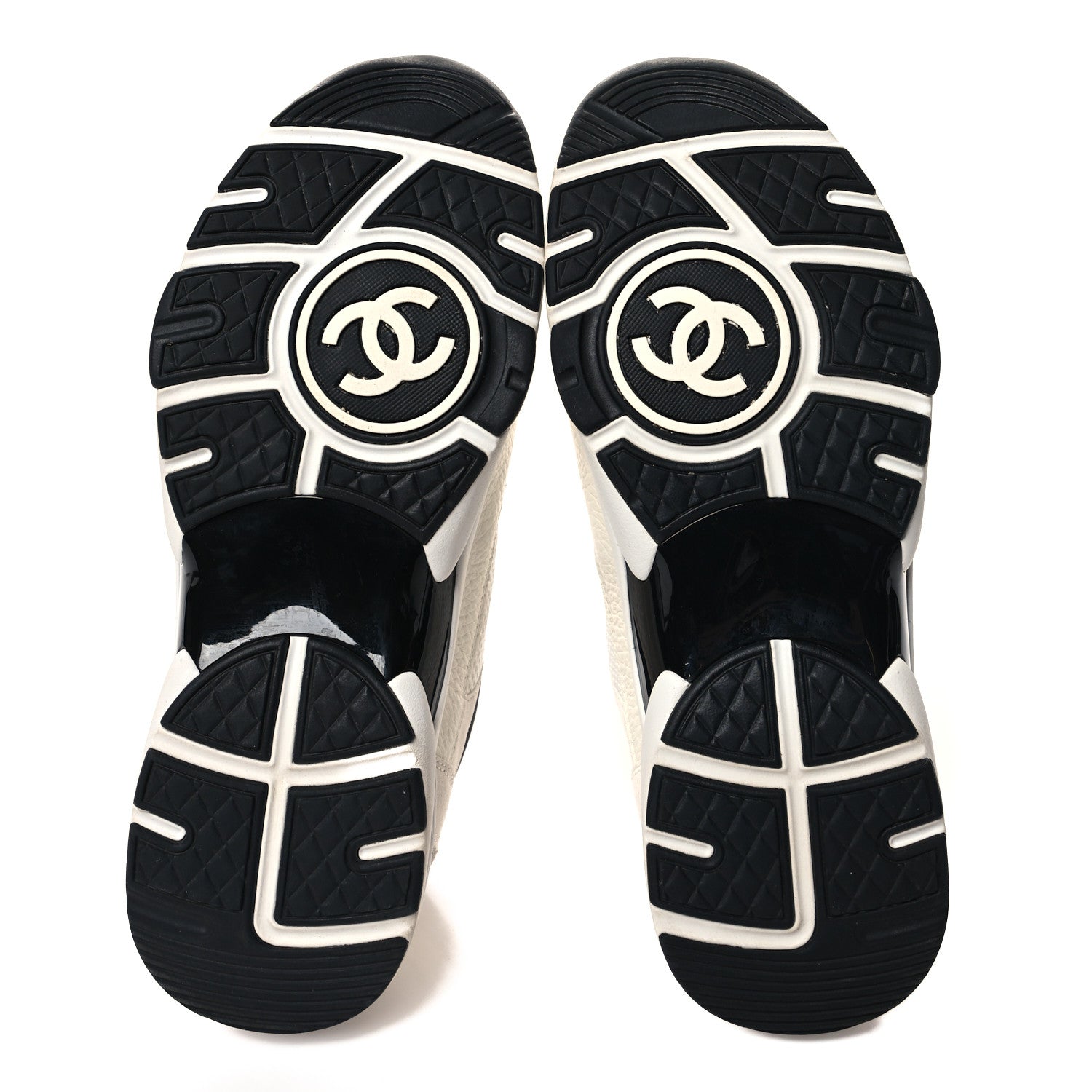Chanel Mesh Suede Calfskin Grained Calfskin Womens CC Sneakers 40 White Black 5 of 9