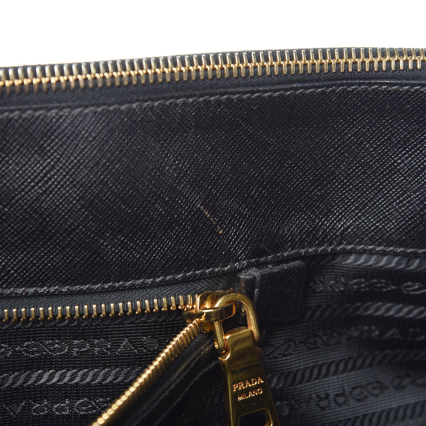 Saffiano Lux Extra Large Galleria Double Zip Tote Black