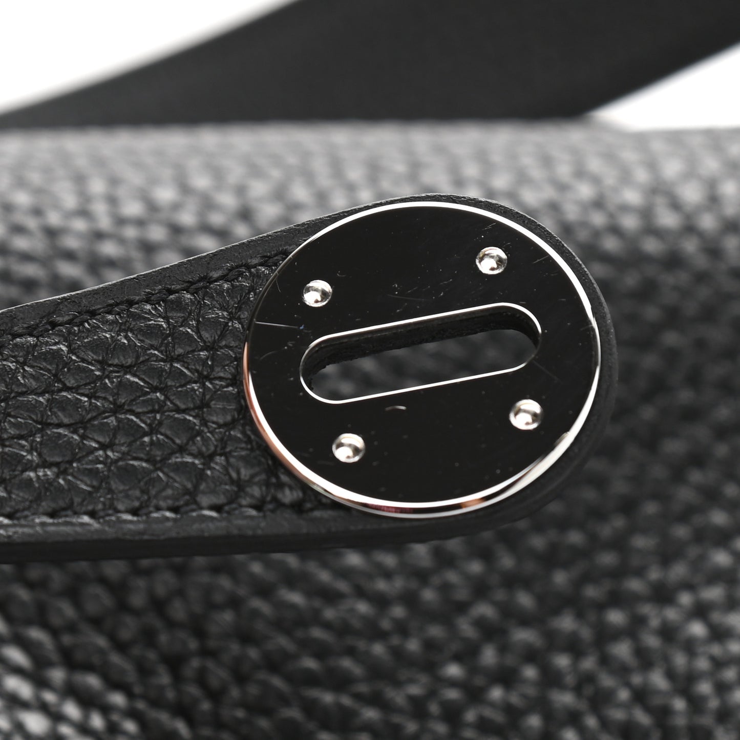 Taurillon Clemence Lindy 26 Black