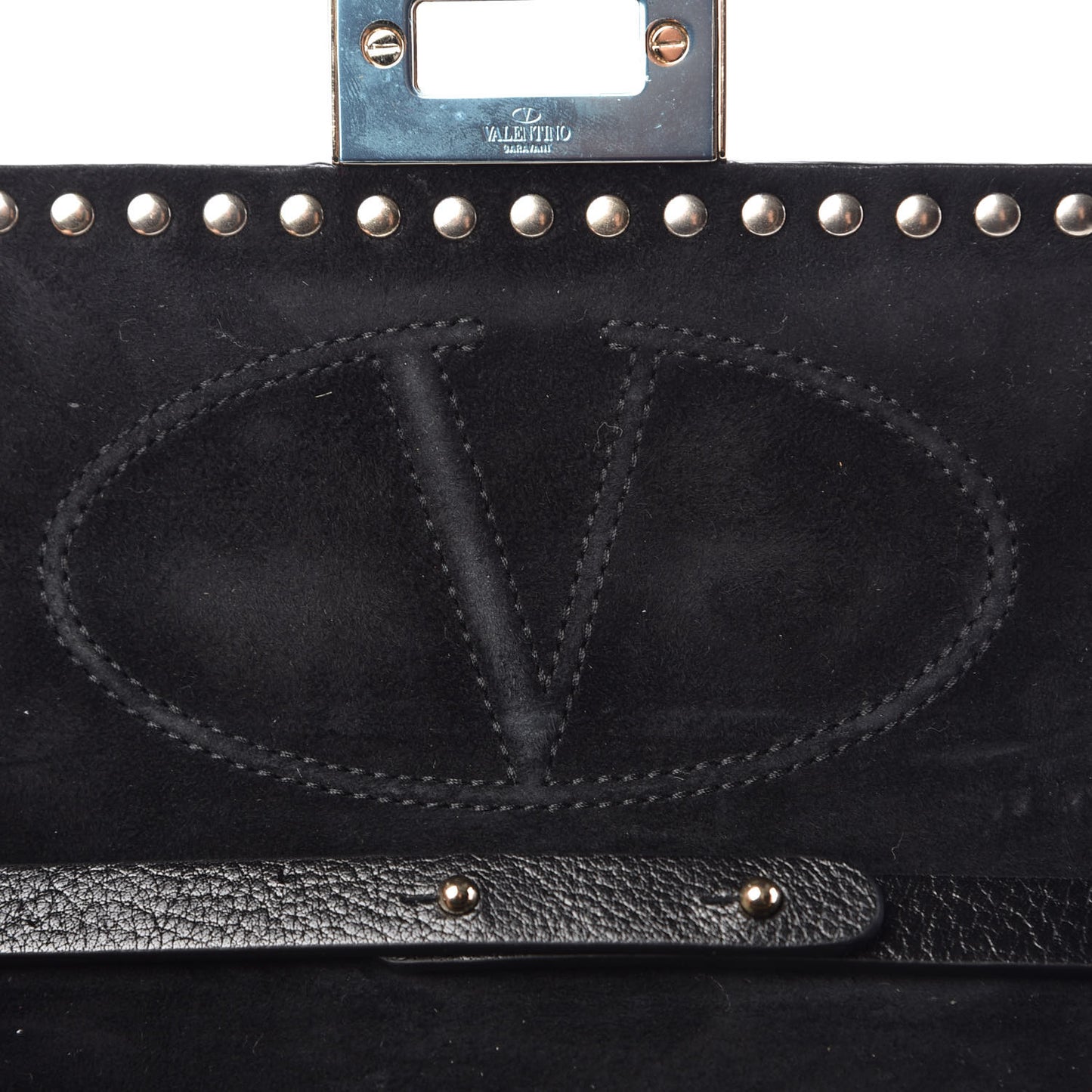 Vitello Rockstud No Limit Shoulder Bag Black