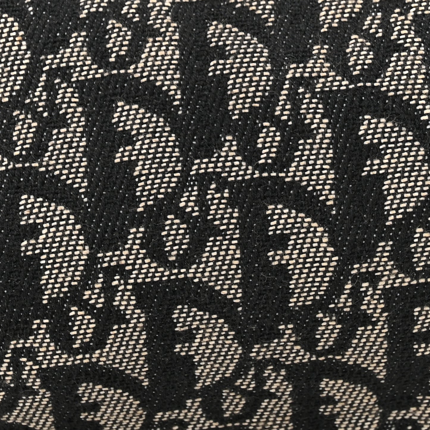 Monogram Shoulder Bag Pochette Black